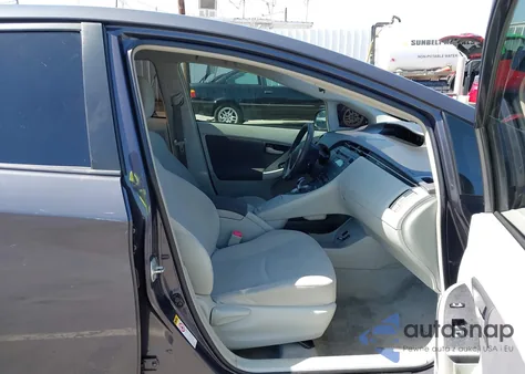 2010 Toyota Prius Ii z USA, uszkodzony, nr VIN JTDKN3DU3A0181508